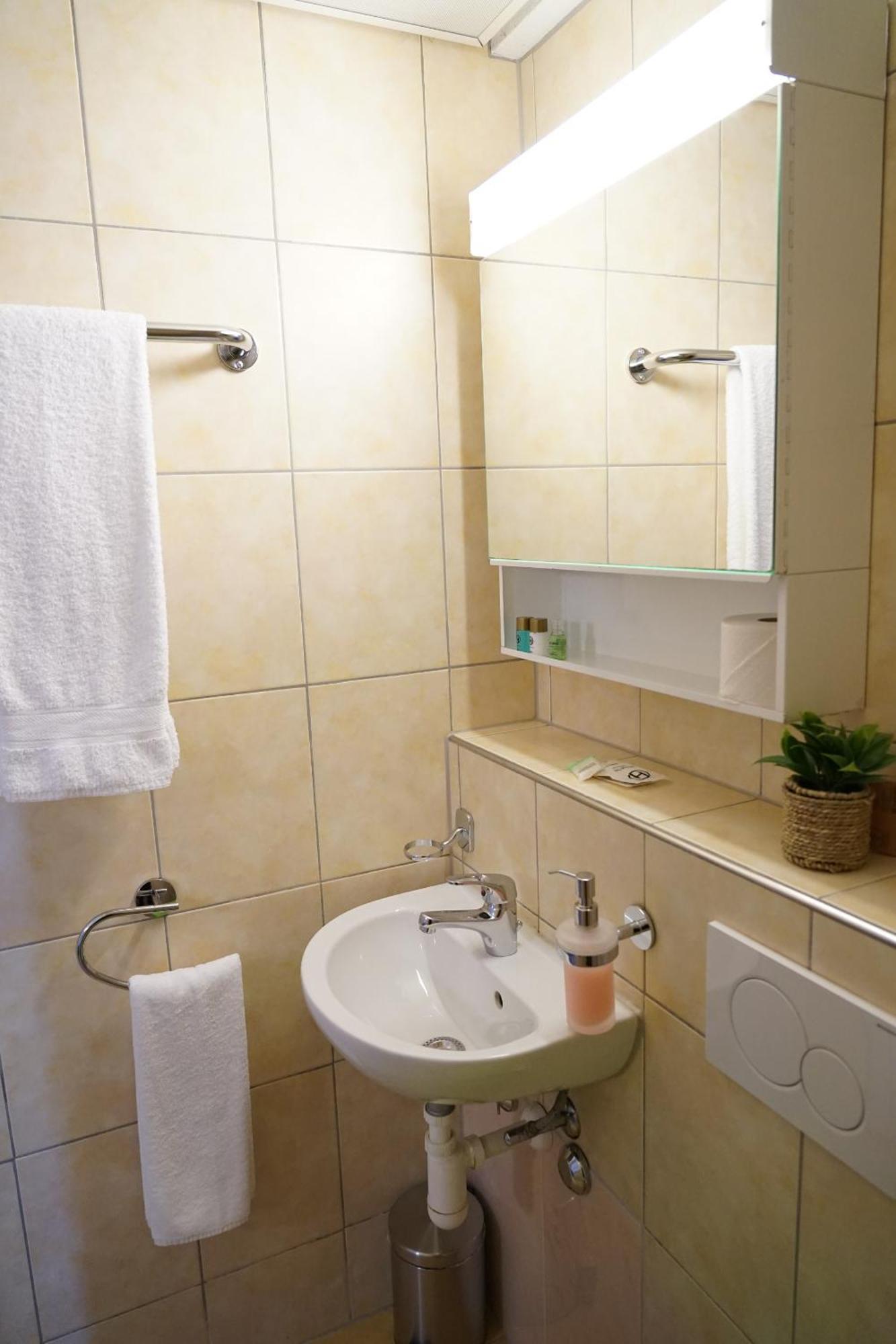 Perron 10 Centra Hotel فينترتور المظهر الخارجي الصورة